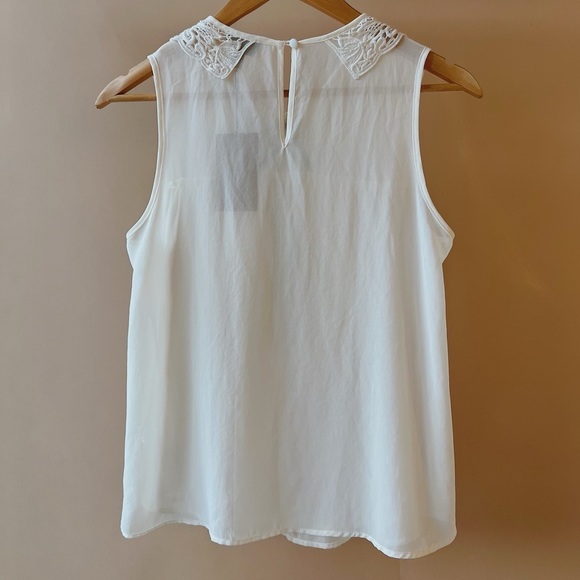 Coquette Bow Tie Sleeveless White Blouse - Picture 2 of 3